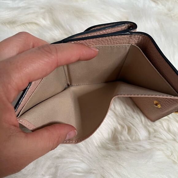 Chloe alphabet wallet - preowned - Picture 5 of 8